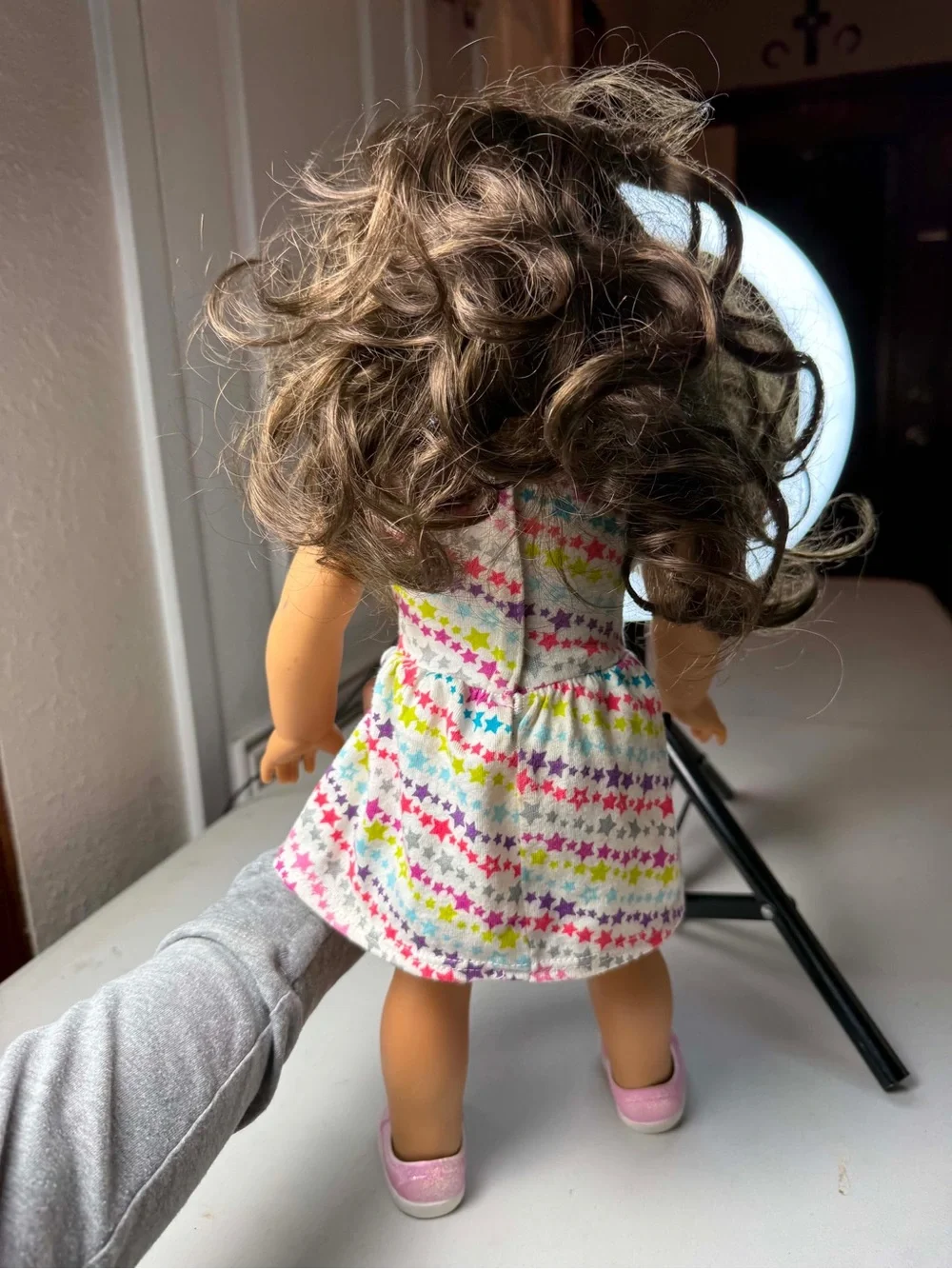 2017 American Girl Truly Me doll featuring brown hair and eyes